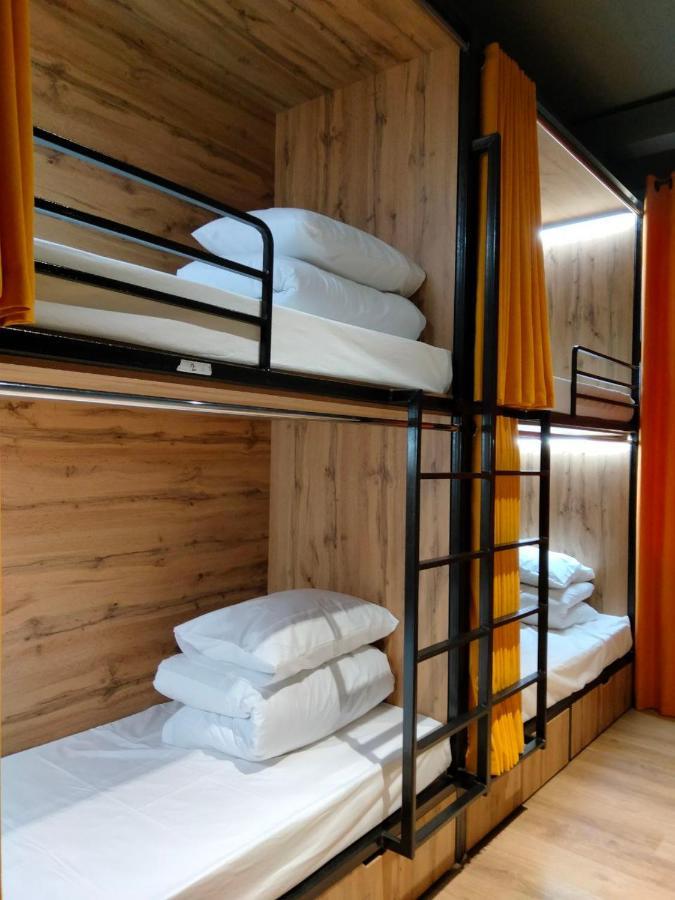 Hostel Bro Astana Екстериор снимка
