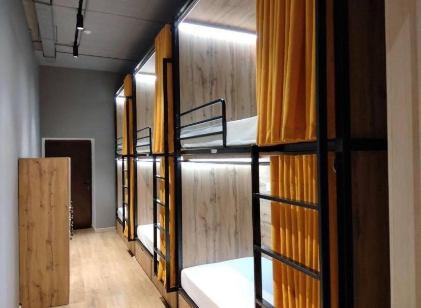 Hostel Bro Astana Екстериор снимка